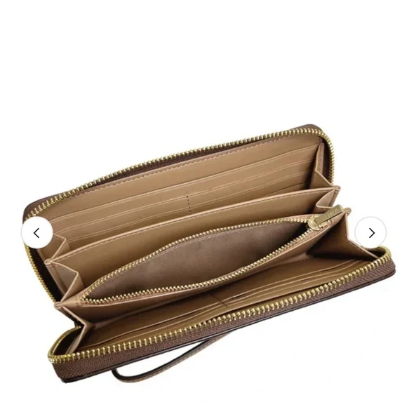 Coach Long Zip Around Wallet
In Signature Canvas - Picture 5 of 15